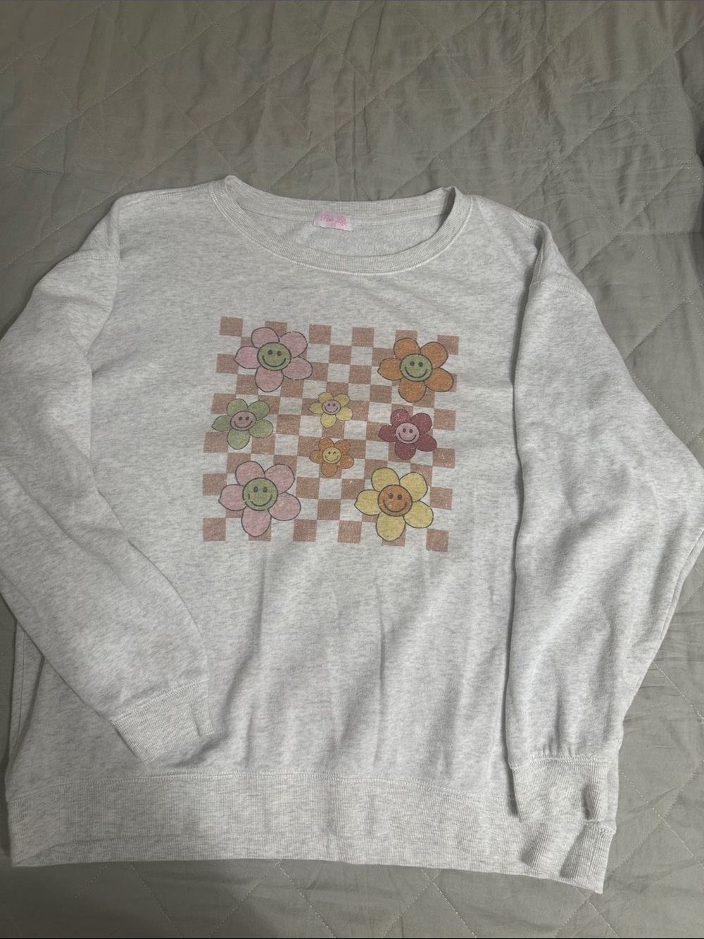 Juniors XL Cute Smiley Flower Checkerboard Sweatshirt - Light Gray